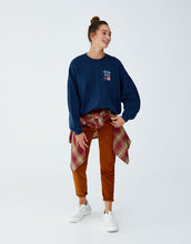 Load image into Gallery viewer, Basic zipped sweatshirt